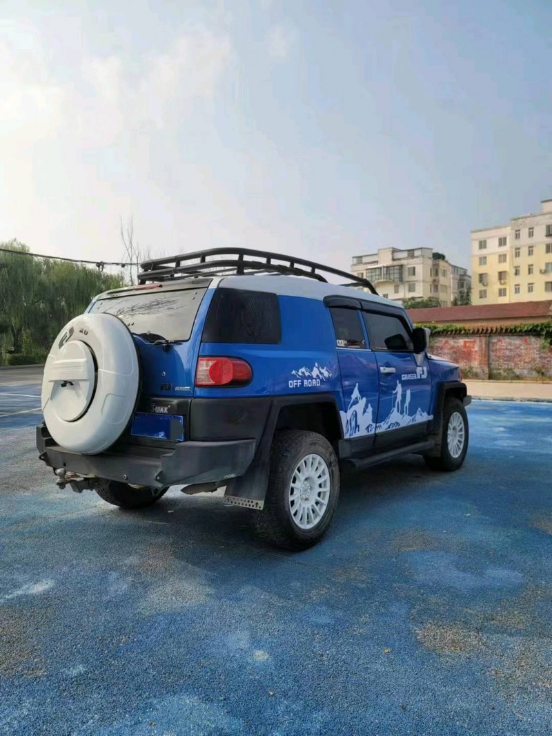 苏州08年丰田FJ7