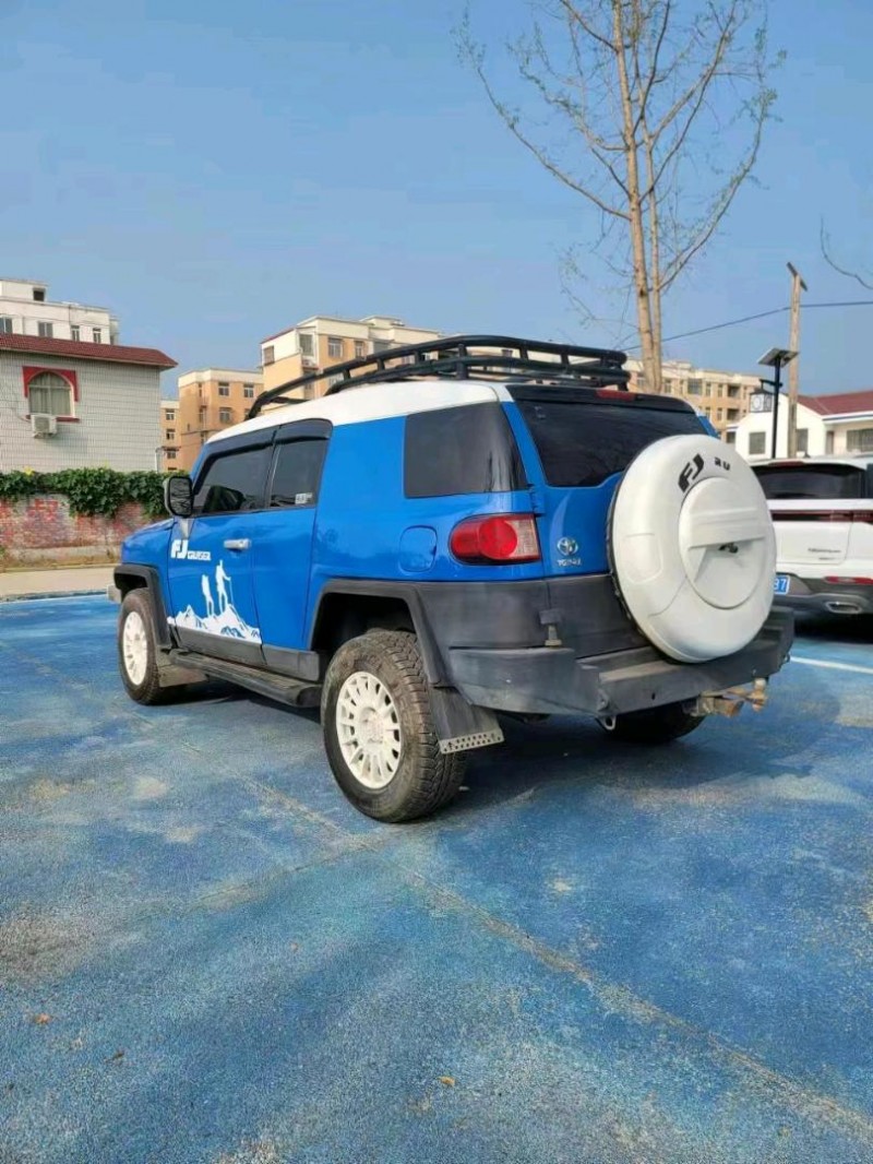 苏州08年丰田FJ9