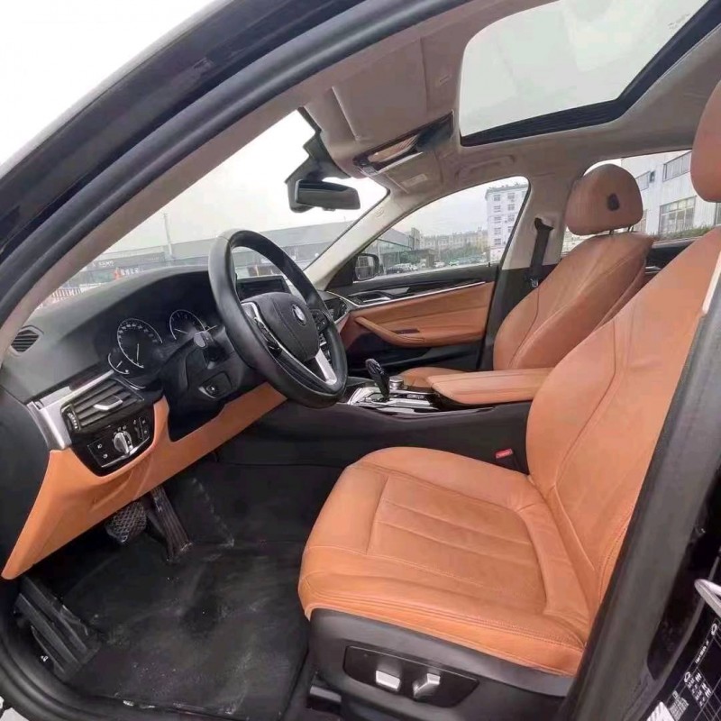 北京18年宝马5系3