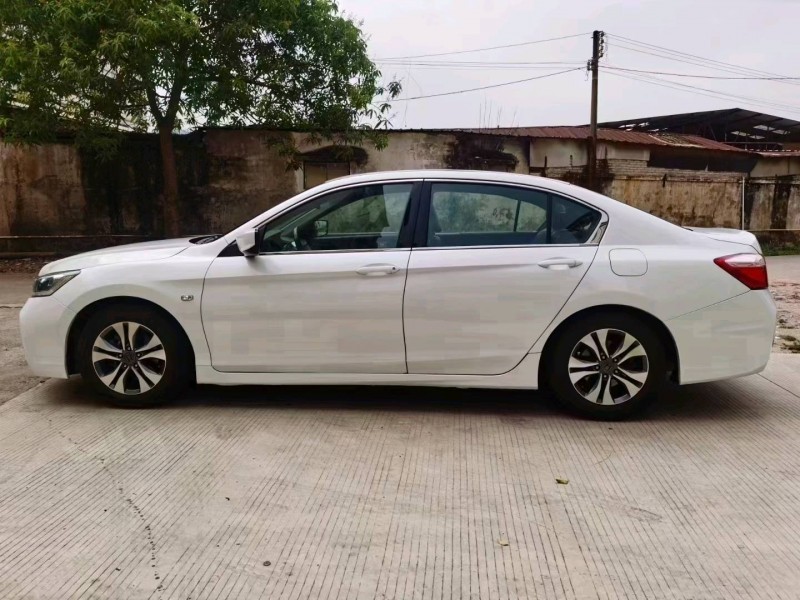 中山15年本田雅阁5