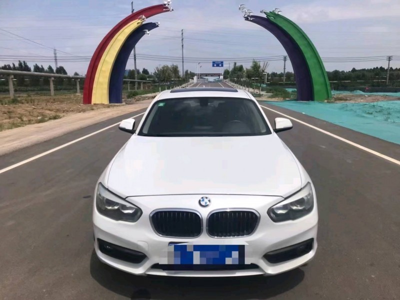 潍坊17年宝马1系9