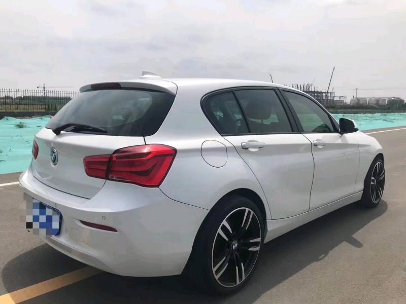 潍坊17年宝马1系3