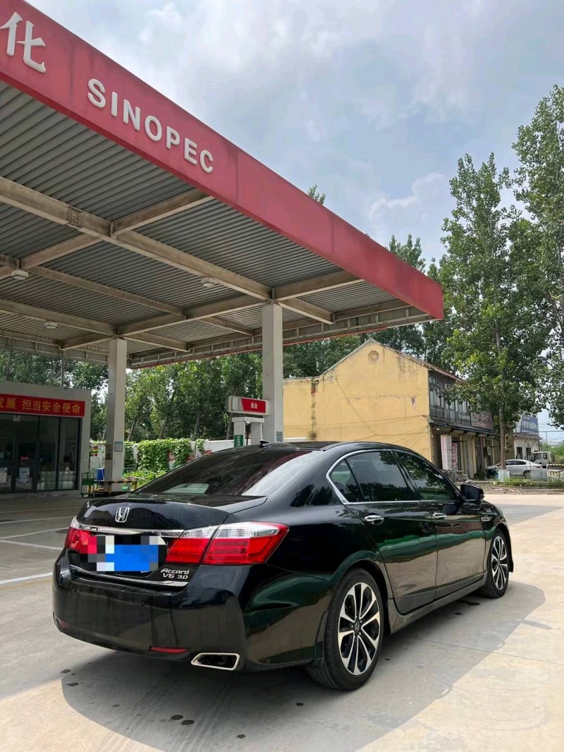 北京13年本田雅阁7