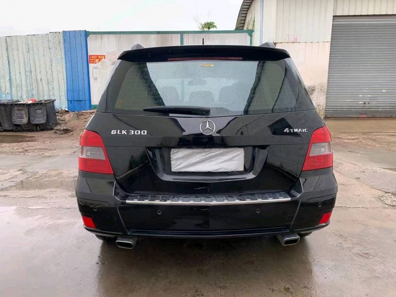 中山11年奔驰GLK8