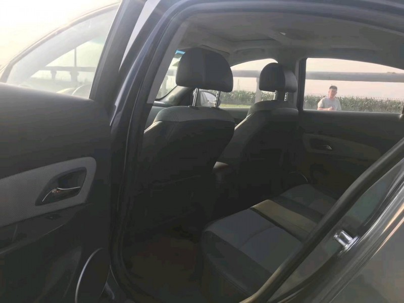 潍坊13年雪佛兰科鲁兹5