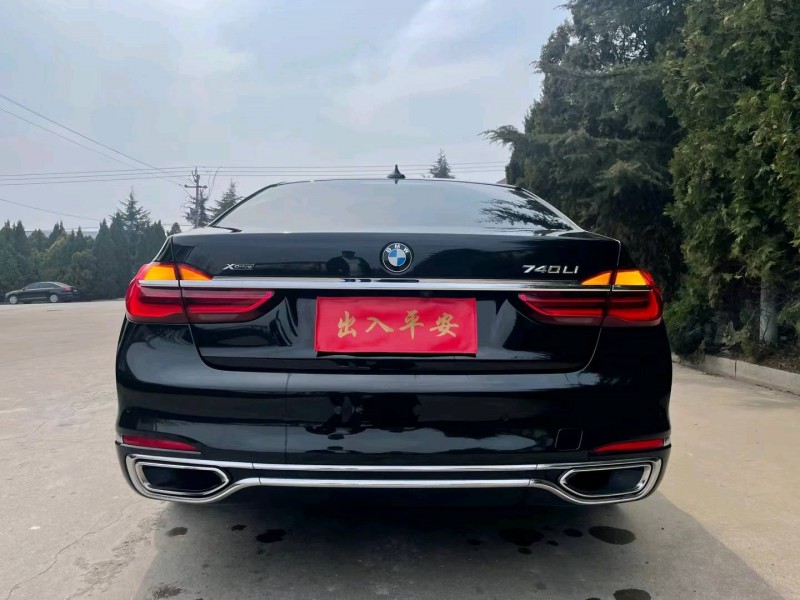潍坊16年宝马7系8