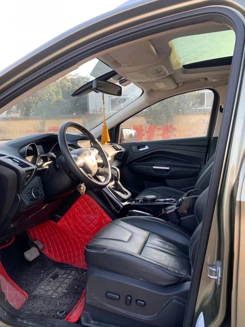 北京14年福特翼虎5