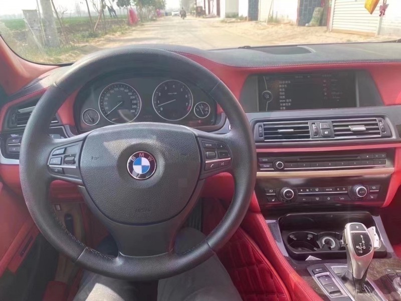 北京11年宝马5系6