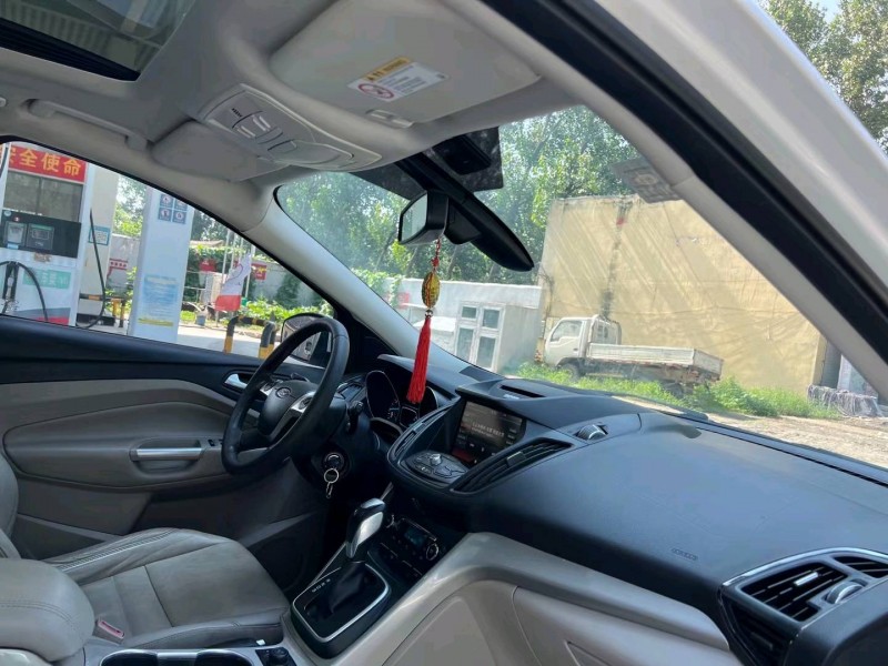 北京14年福特翼虎6