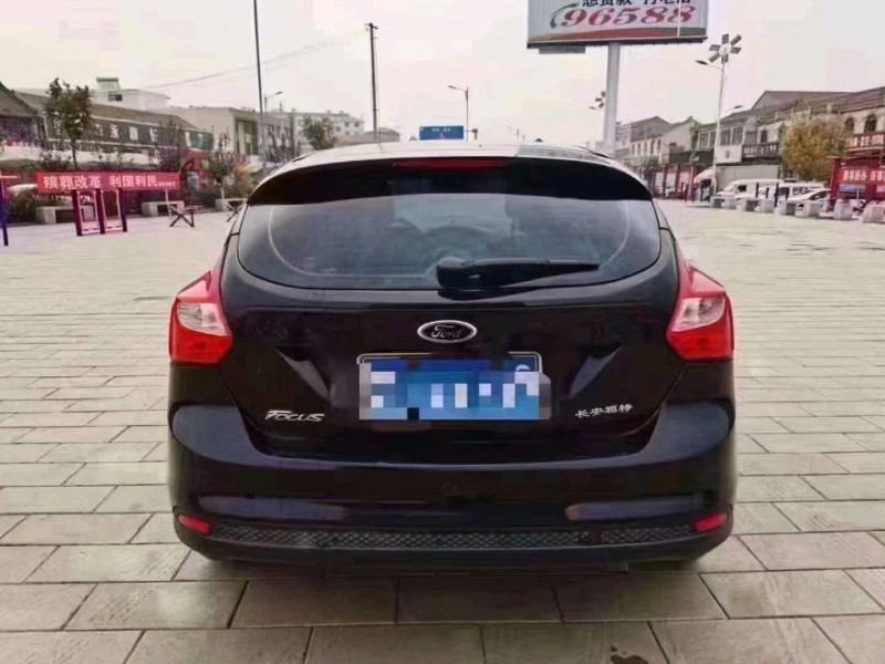 北京13年福特福克斯5
