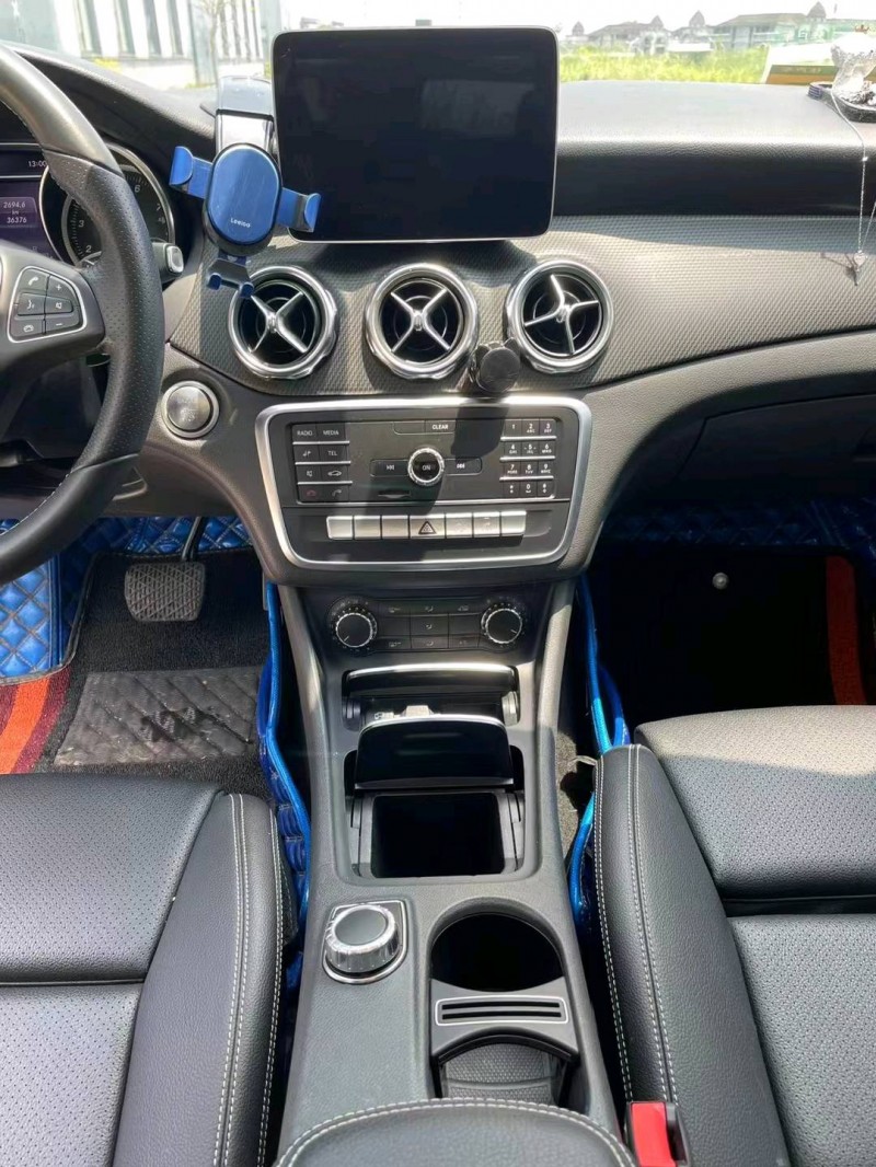 北京18年奔驰GLA5