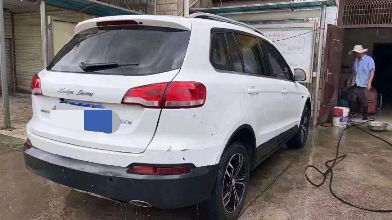 重慶18年眾泰大邁X58