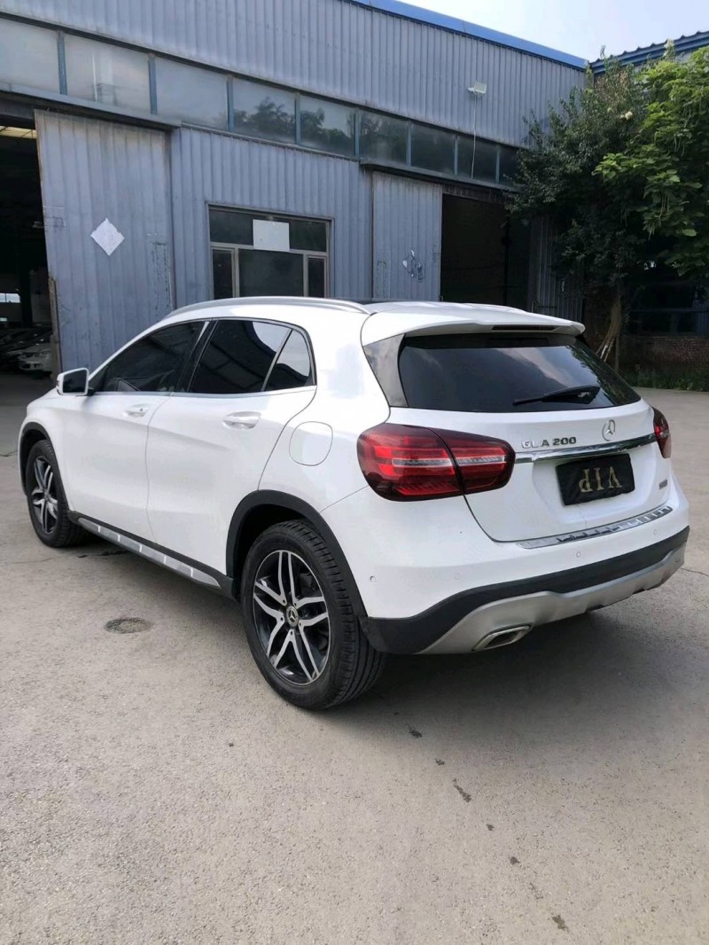 沈阳17年奔驰GLA4