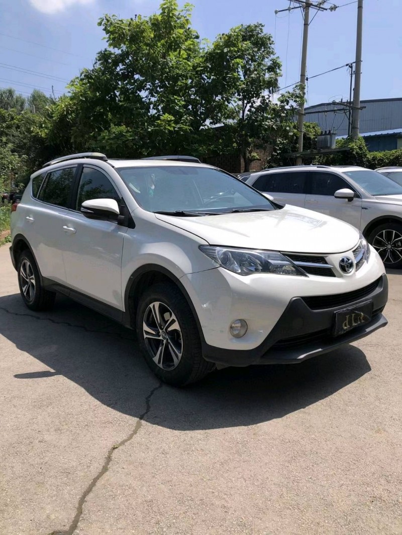 沈阳15年丰田RAV4荣放3