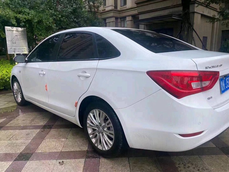 烟台17年别克英朗4