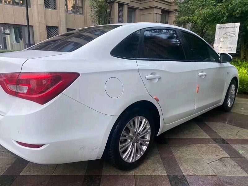 烟台17年别克英朗7