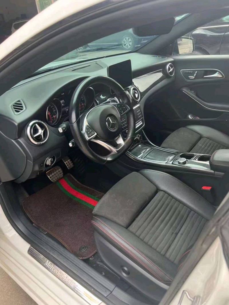 邵阳18年奔驰CLA2