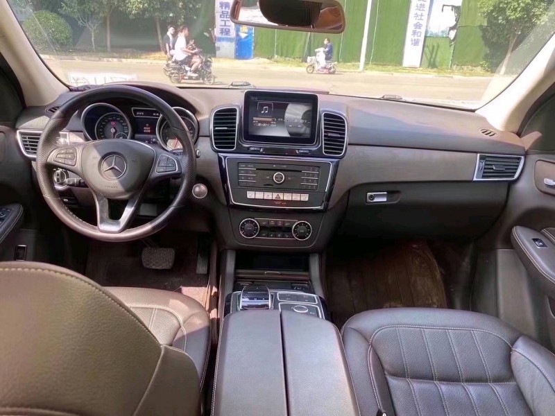 烟台15年奔驰GLE5