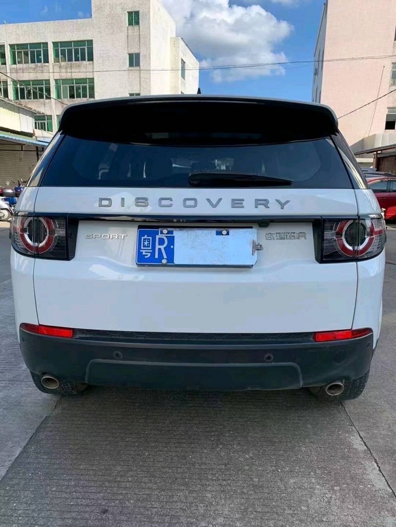 中山19年路虎发现神行4