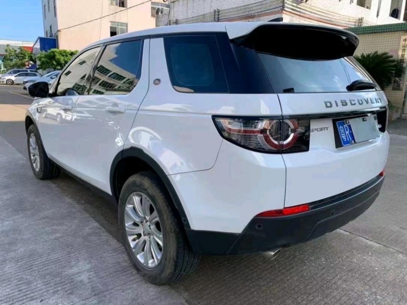 中山19年路虎发现神行6