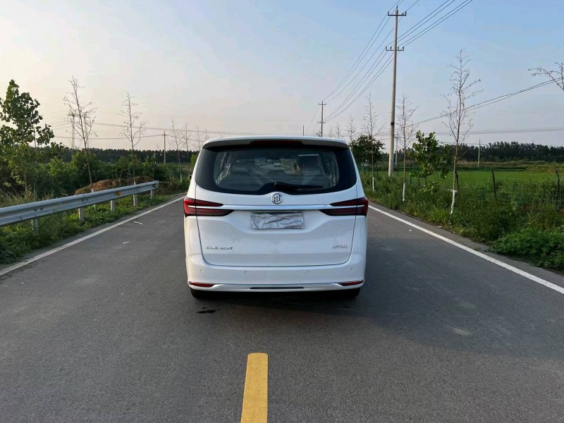 徐州22年别克GL81