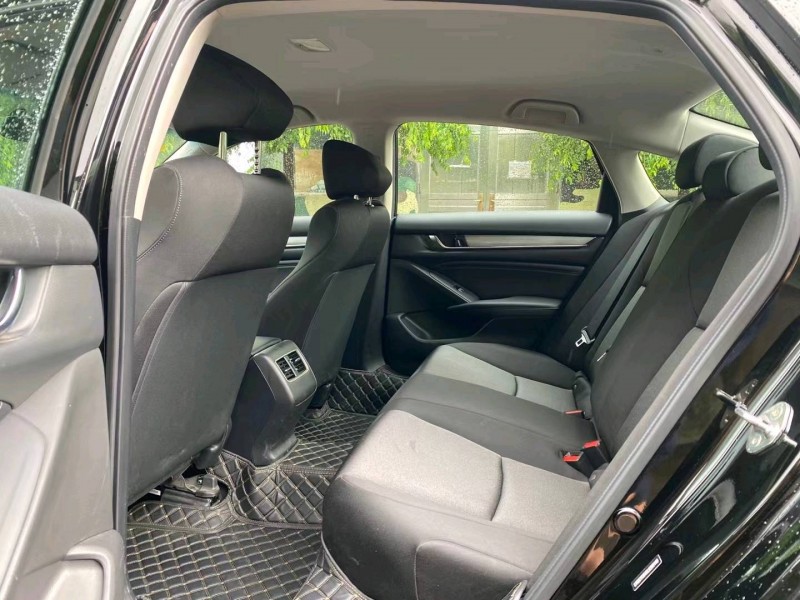 沈阳21年本田雅阁5