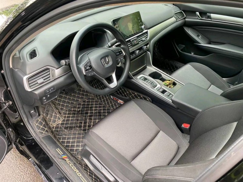 沈阳21年本田雅阁6