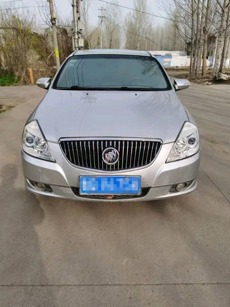 烟台13年别克君越1