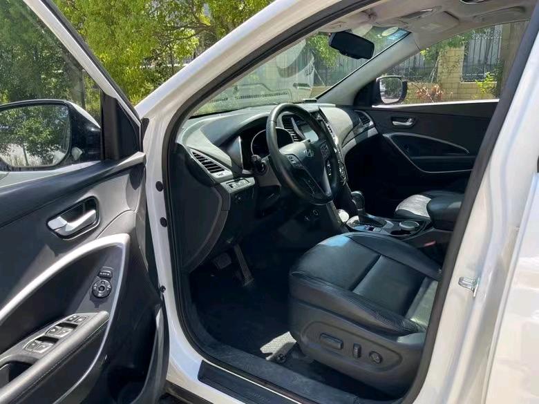 盐城16年现代新胜达4