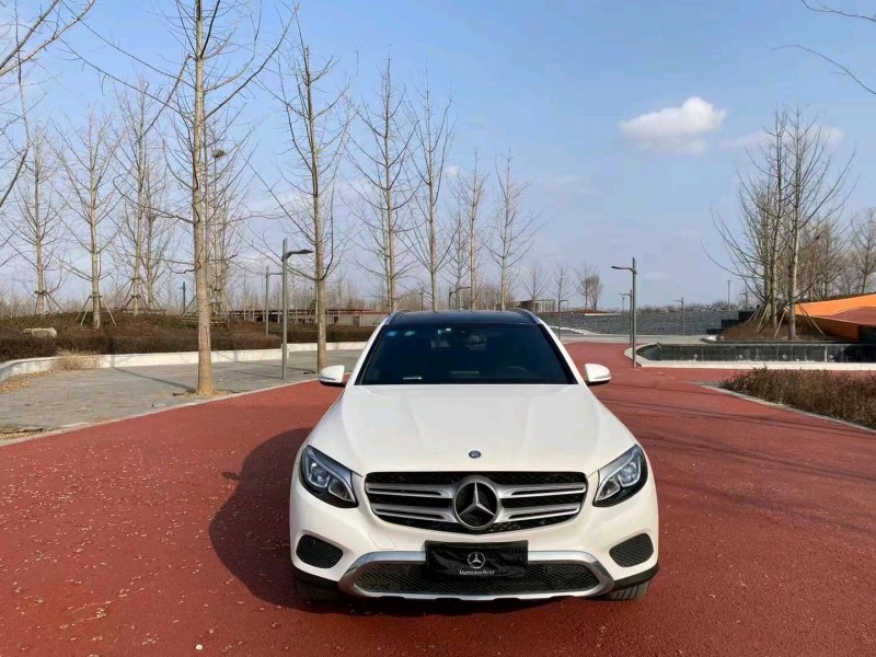 烟台17年奔驰GLC1