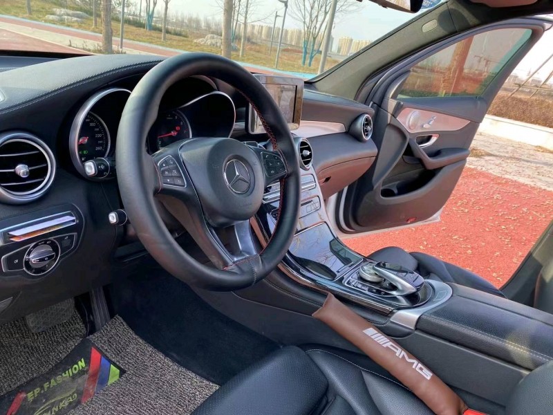 烟台17年奔驰GLC8