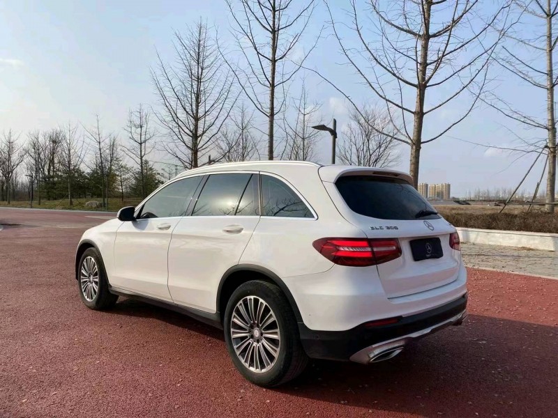 烟台17年奔驰GLC9