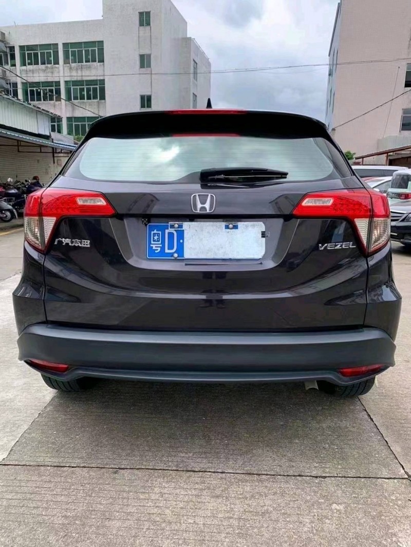 中山21年本田缤智4