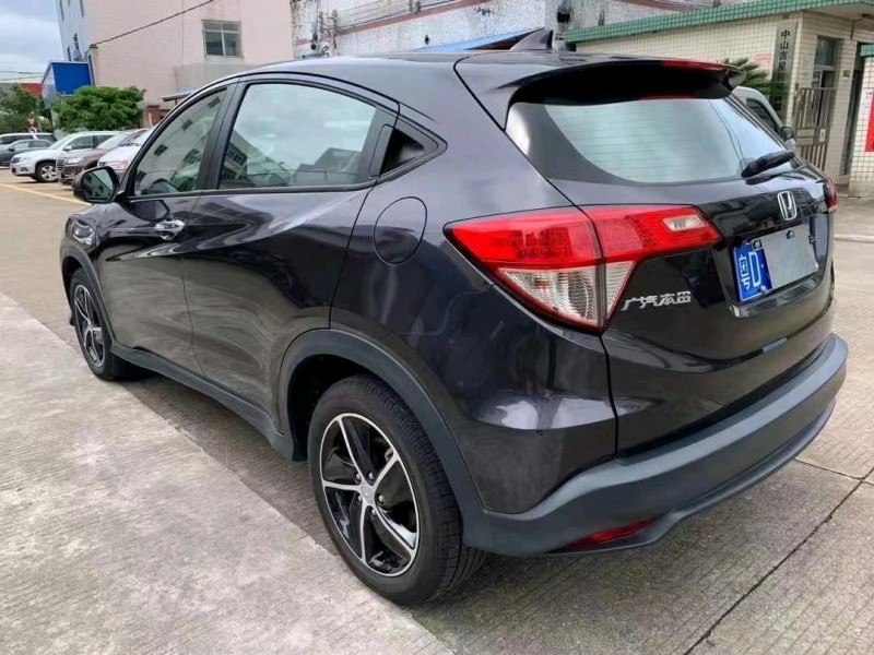 中山21年本田缤智6