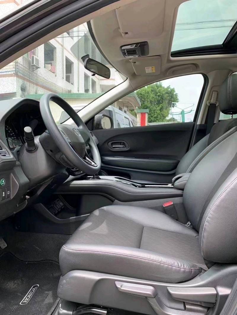 中山21年本田缤智9