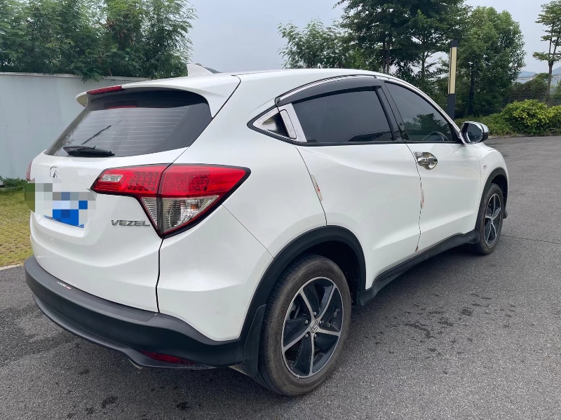 东莞21年本田缤智3