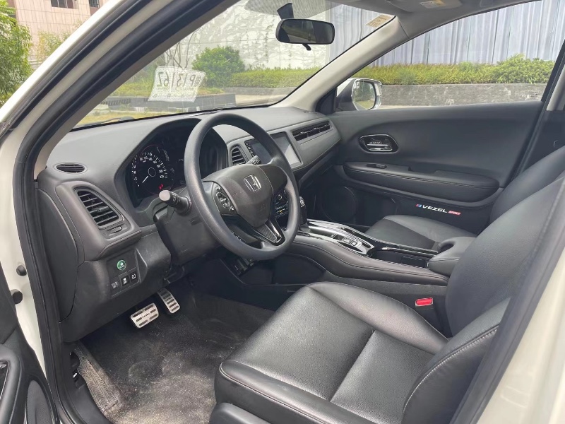 东莞21年本田缤智6