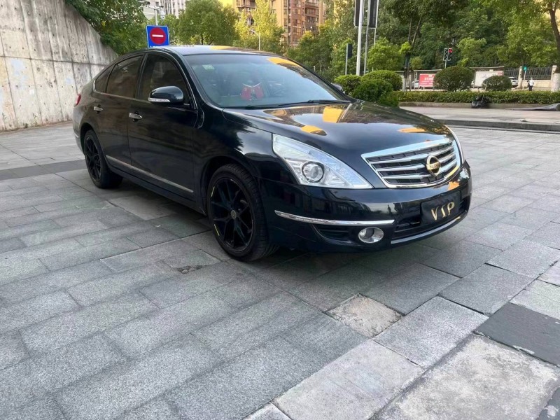 邵陽13年日產天籟5