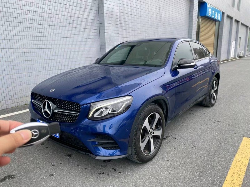 广州19年奔驰GLC2
