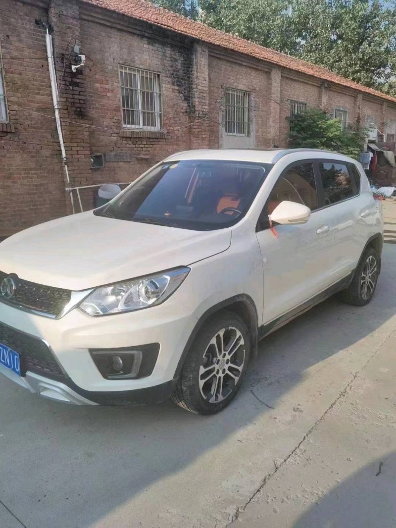 北京18年北汽绅宝X353