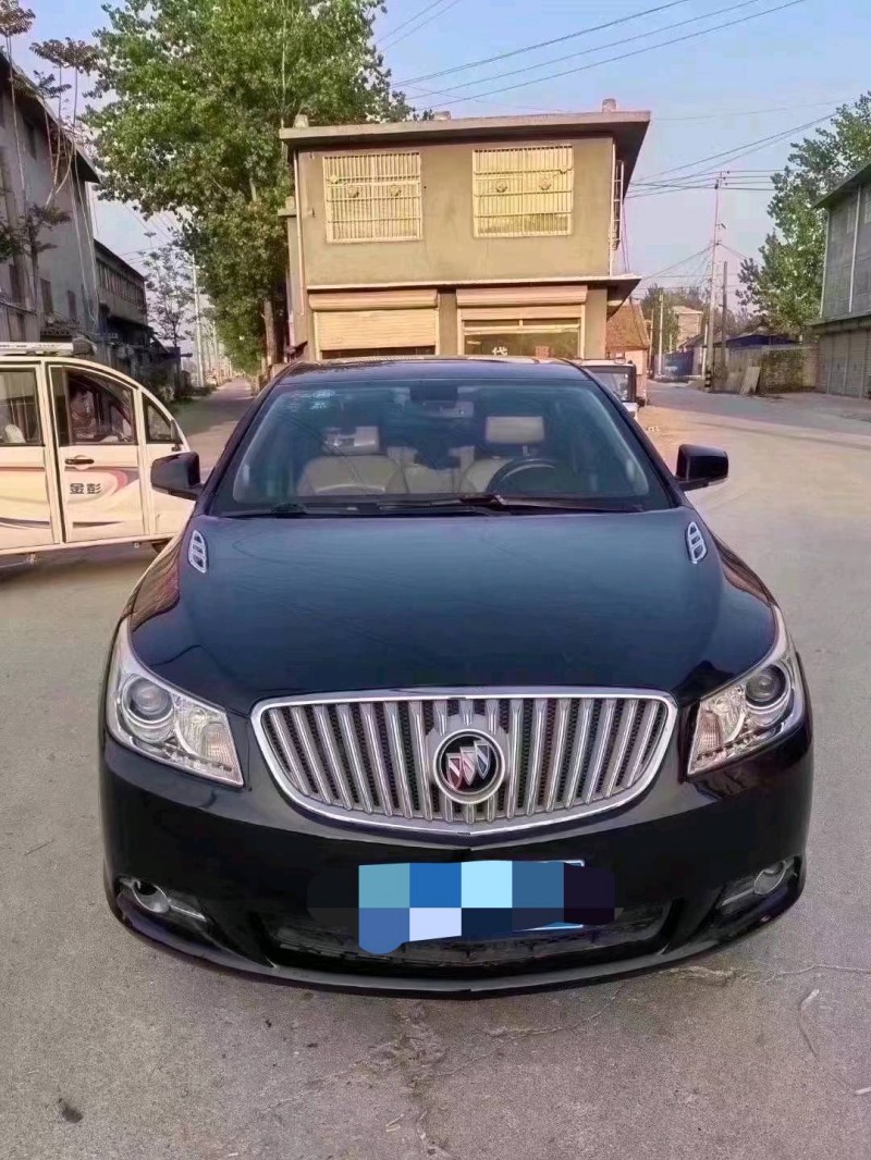 北京15年别克君越1