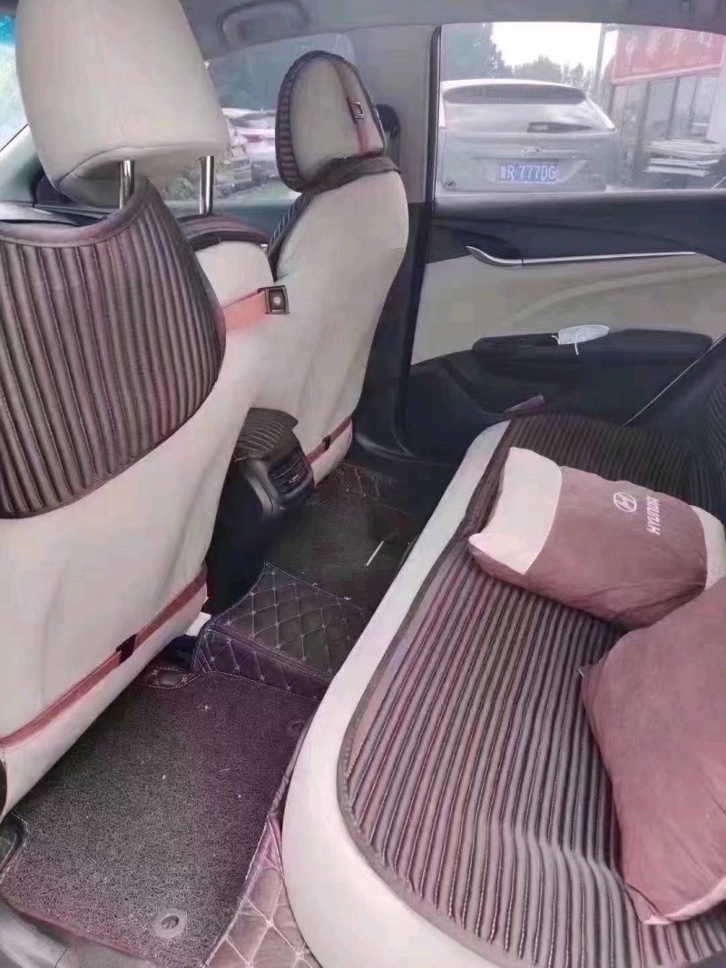 北京18年别克英朗5