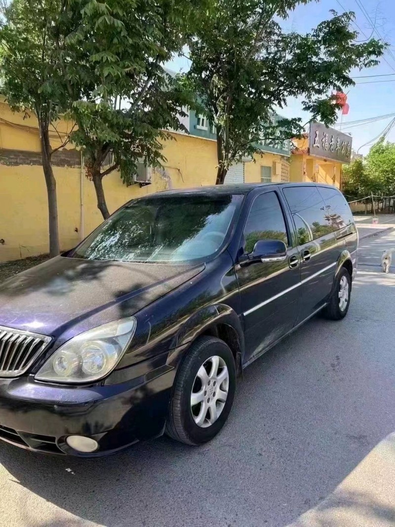 北京08年别克GL83