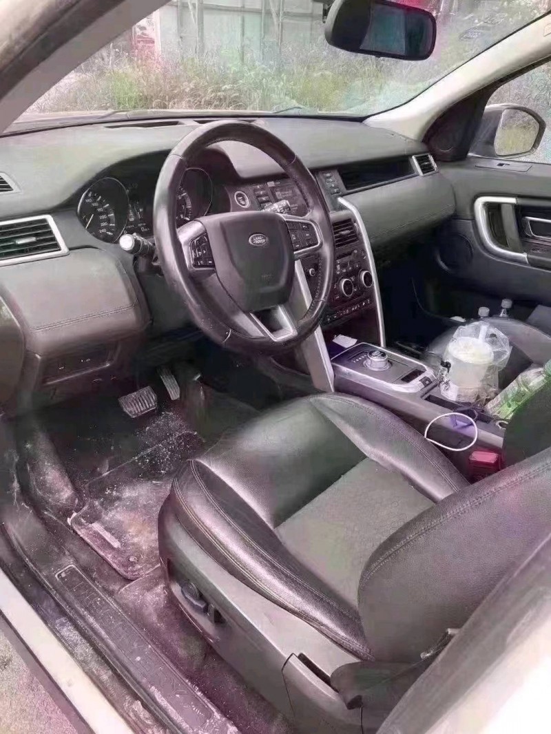 北京15年路虎发现神行5