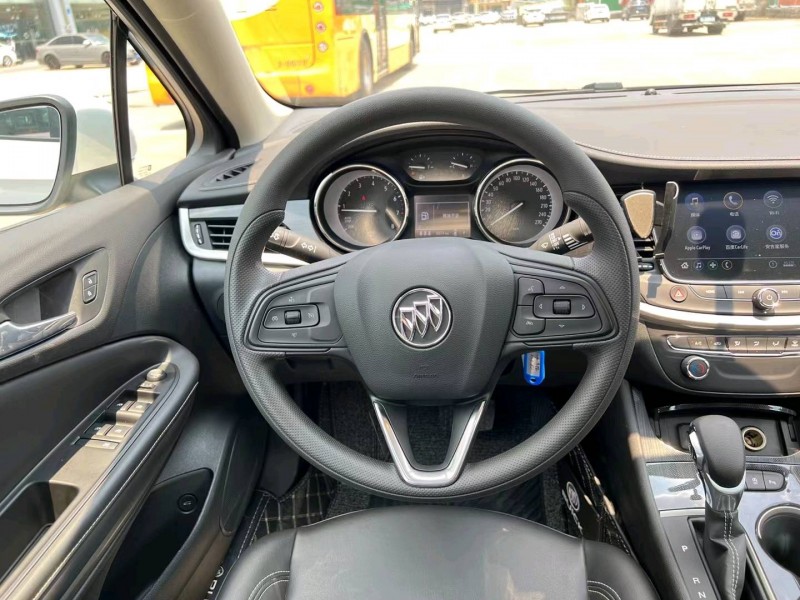 广州21年别克威朗5