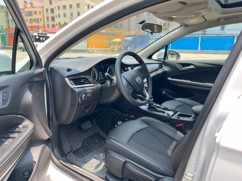 广州21年别克威朗8