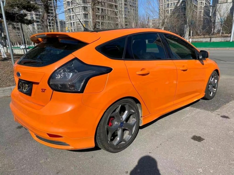 沈阳13年福特福克斯5