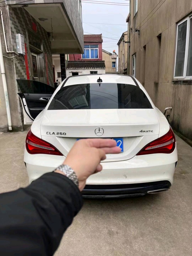 徐州18年奔驰CLA8