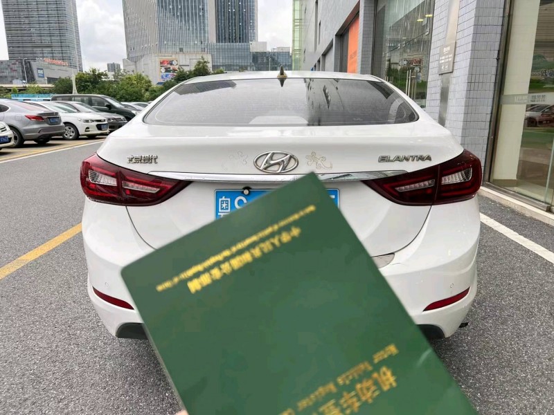 广州13年现代朗动9
