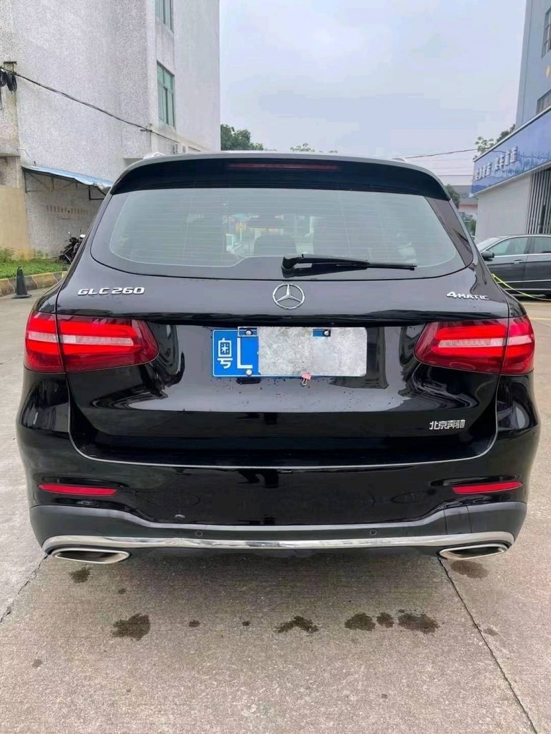 中山18年奔驰GLC4